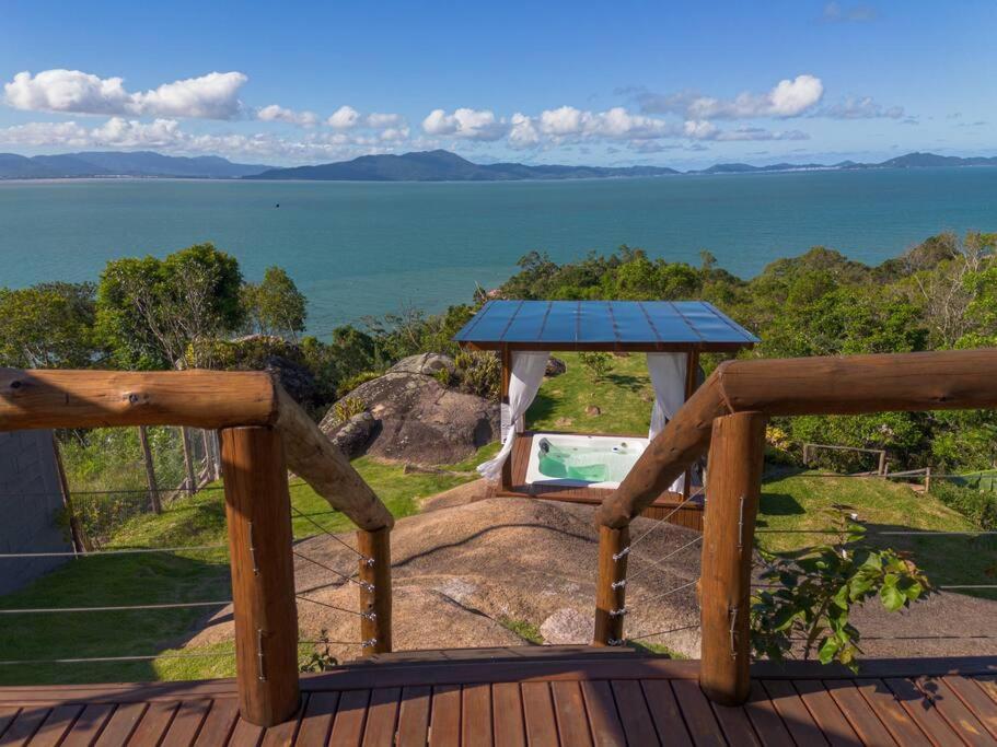 Casa Mirante Do Sol-Vista Exuberante Com Spa Governador Celso Ramos Exterior photo